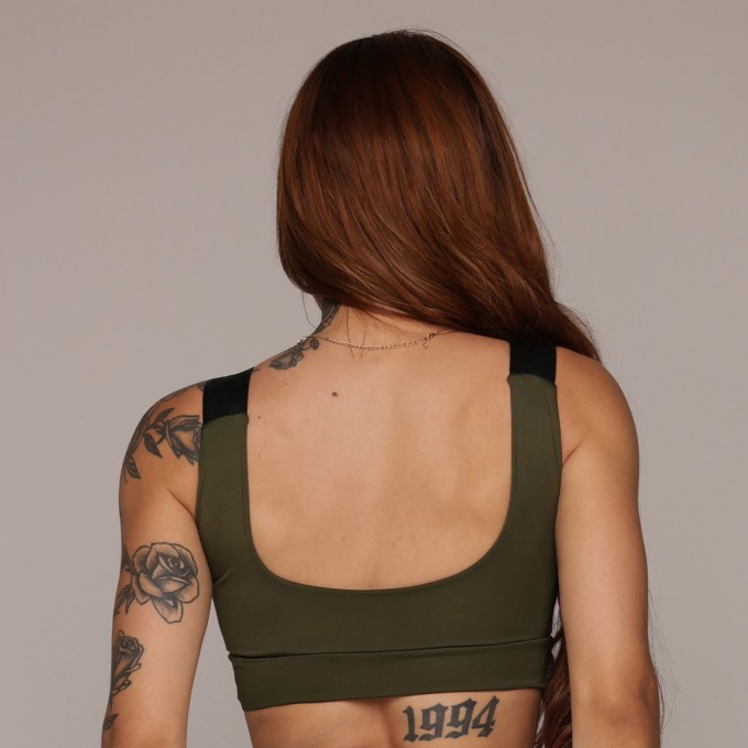 TOP FAIXA VERDE MILITAR COM ELÁSTICO PRETO