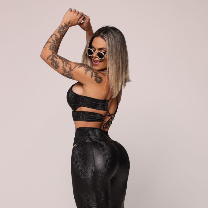 Calça Montaria Couro Sintético Snake