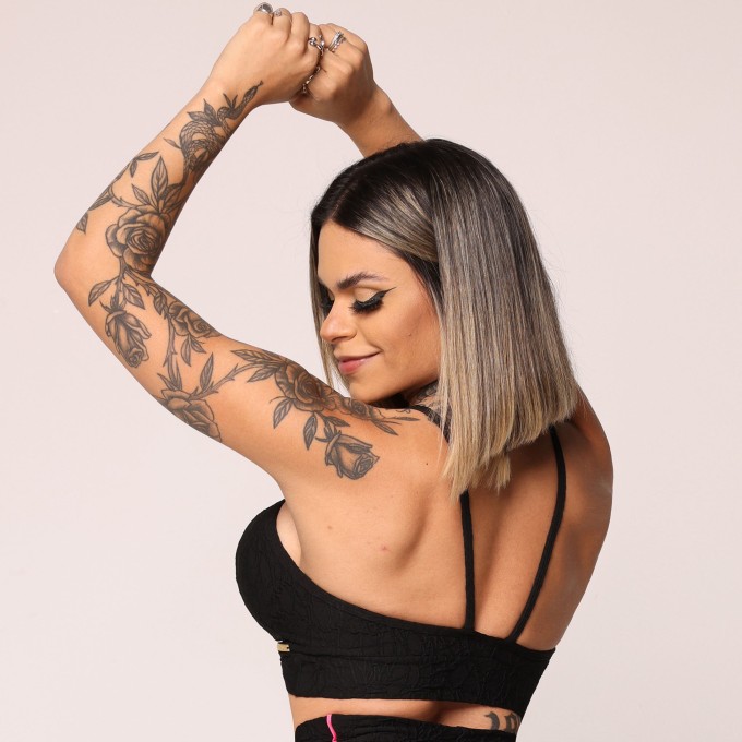 TOP MOVING JACQUARD PERLÊ PRETO