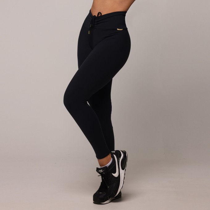 LEGGING COMUM PRETA COM CÓS REGULÁVEL