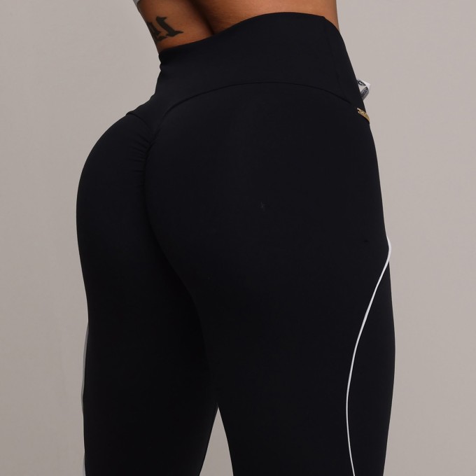 LEGGING LINEAR EMPINA BUMBUM PRETA COM CADARÇO BRANCO