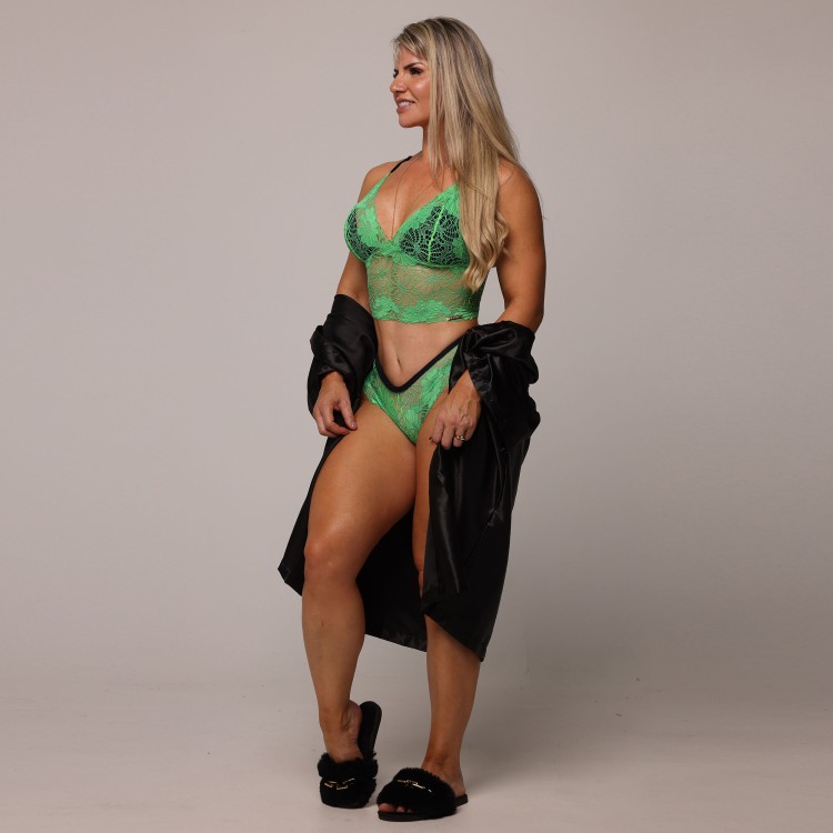 CONJUNTO DE RENDA COM BOJO VERDE NEON