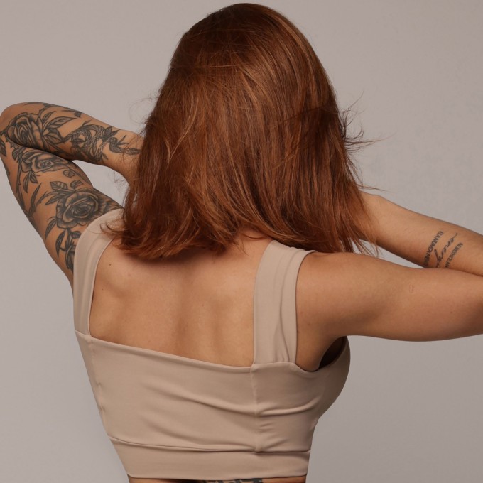 TOP ÍRIS NUDE