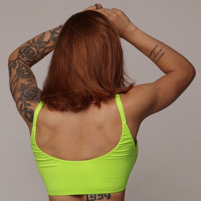 TOP ESSENTIAL AMARELO NEON