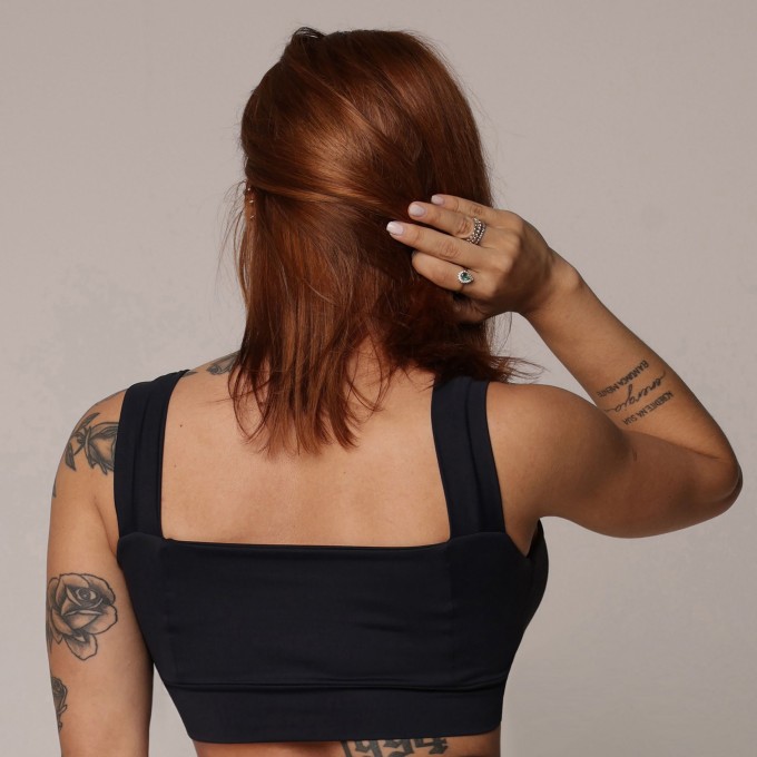 TOP ÍRIS PRETO