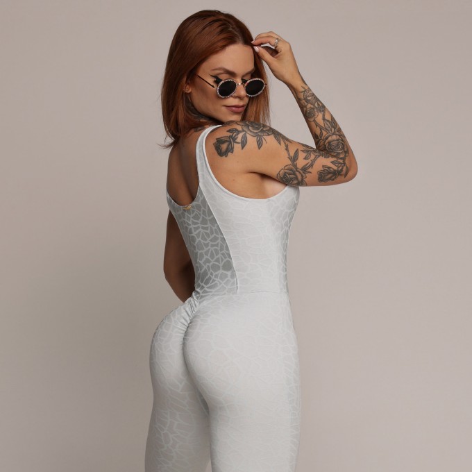 MACACÃO CONFORT EMPINA BUMBUM JACQUARD CRACK