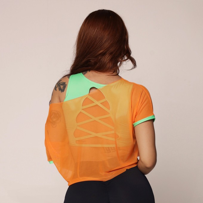 CROPPED OMBRO A OMBRO DE TULE LARANJA NEON