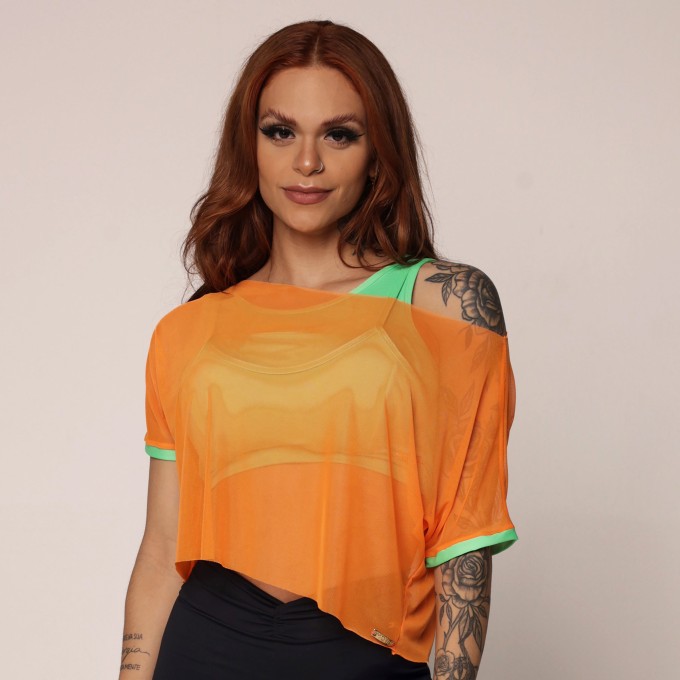 CROPPED OMBRO A OMBRO DE TULE LARANJA NEON