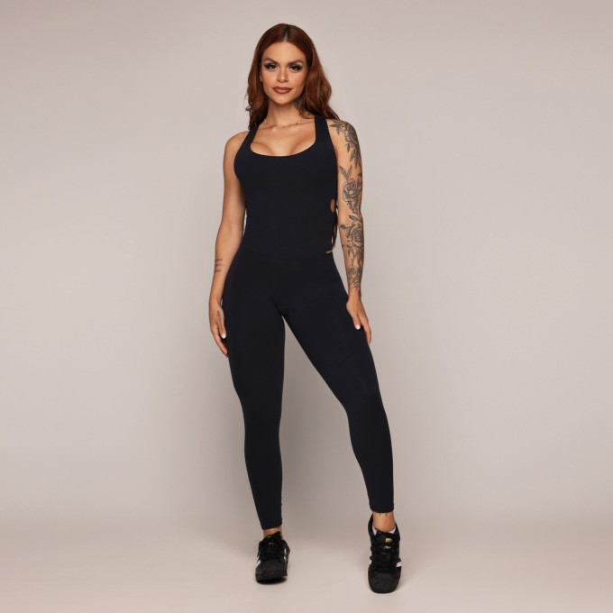 MACACÃO CLOUD GATE EMPINA BUMBUM PRETO