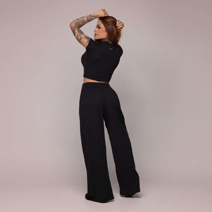 CROPPED CARMEL CANELADO PRETO