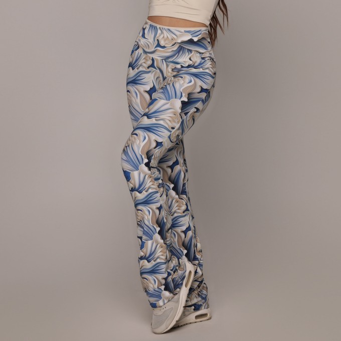 CALÇA FLARE SAVANT EXCLUSIVA