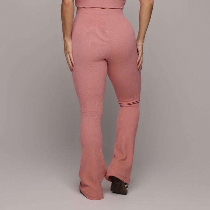 CALÇA FLARE JACQUARD JACQUARD CONFORT ROSÊ