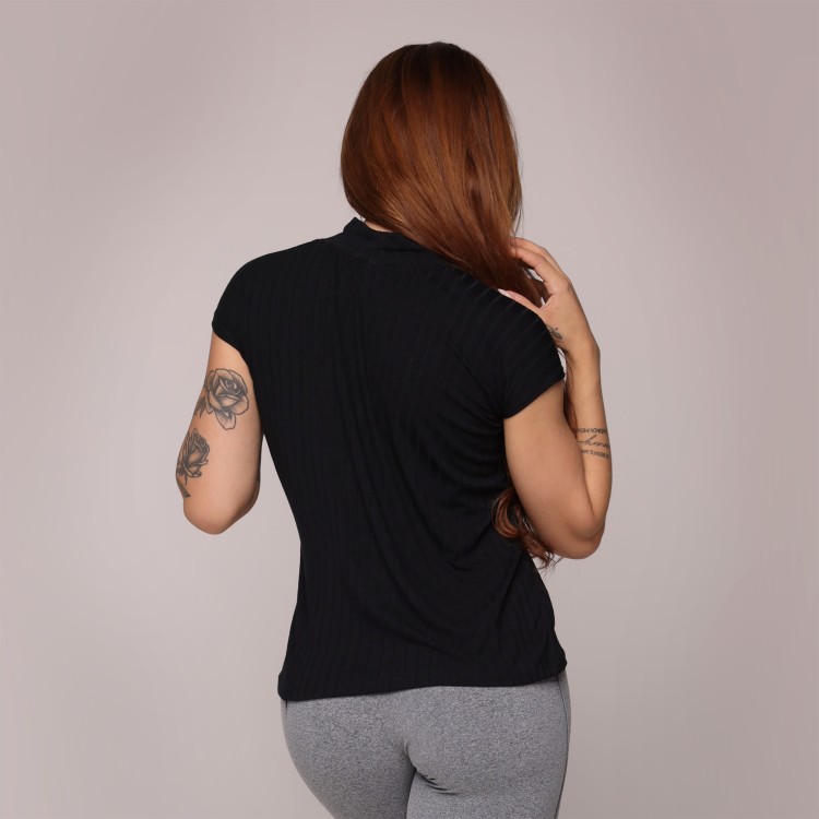 CAMISETA GENEBRA RISQUÉ PRETO