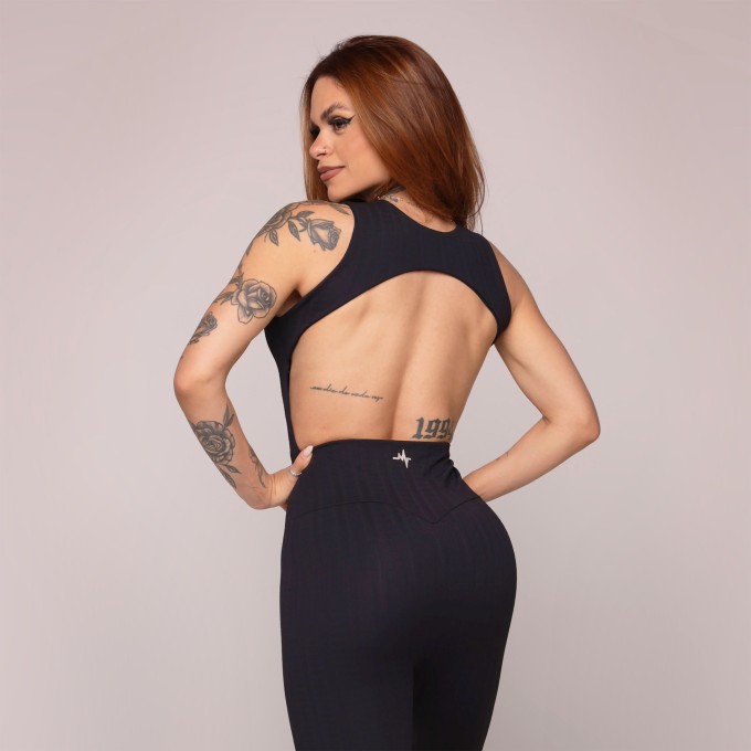 MACACÃO CHIPRE FLARE JACQUARD FLOWERS PRETO