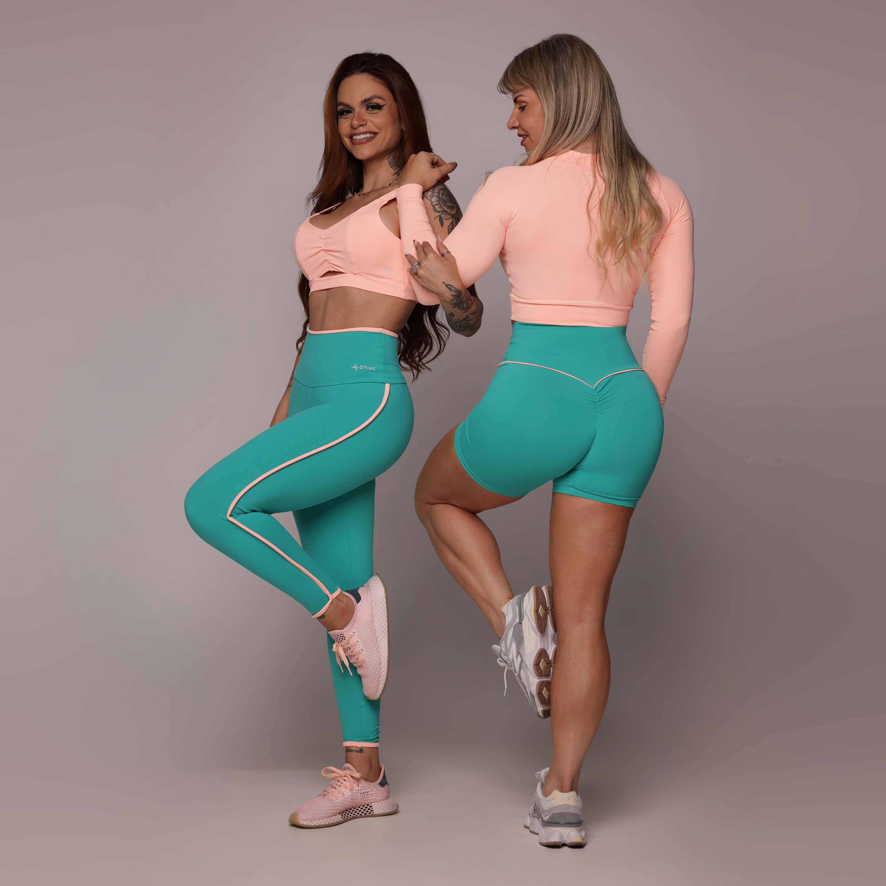 LEGGING LIVE BICOLOR EMPINA BUMBUM TURQUESA - Moving Fitness Wear
