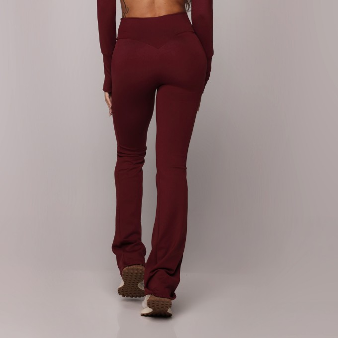 CALÇA FLARE BORGONHA