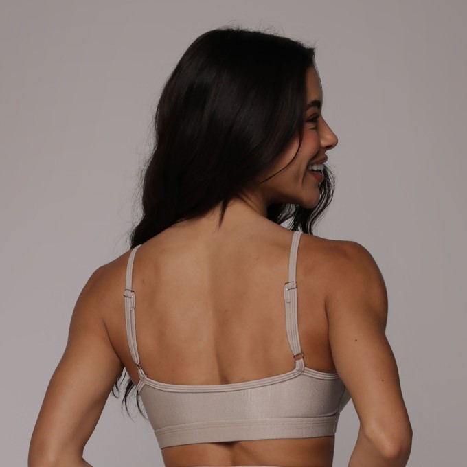 TOP HOPE GLOSSY CHANTILLY
