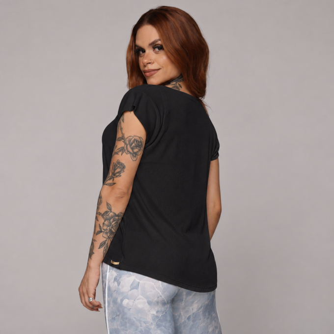 CAMISETA CARIBE FIBRA DE BAMBUM PRETO